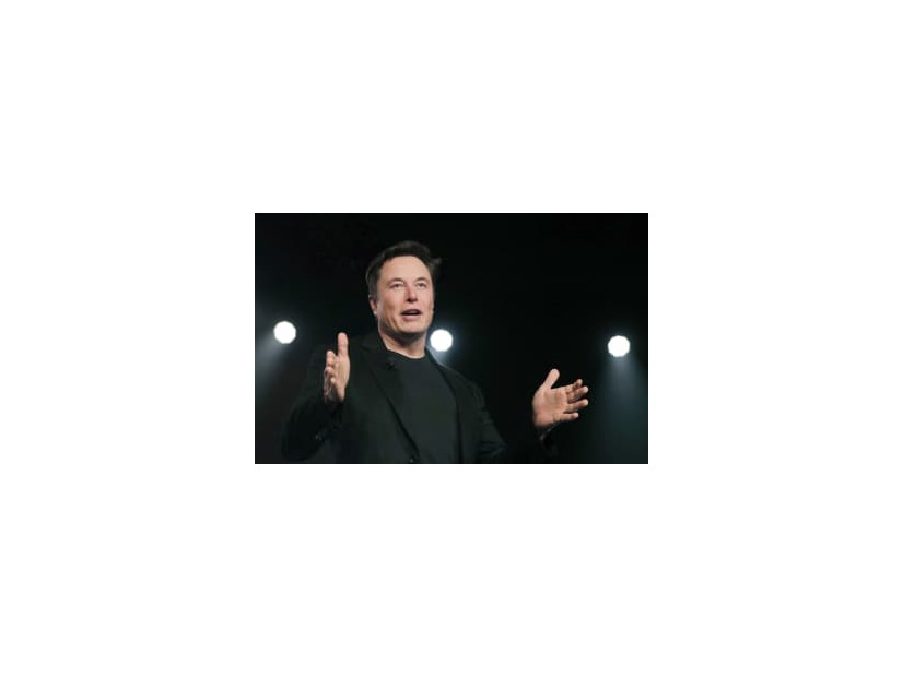 米テスラのイーロン・マスクCEO＝2019年3月、米カリフォルニア州（AP＝共同）