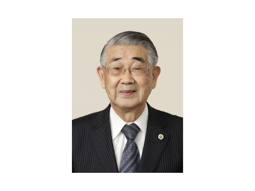 古川貞二郎氏