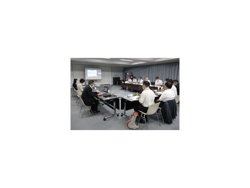 約40の商工会議所が大阪・関西万博の機運醸成に向けて、立ち上げた作業部会の初会合＝15日午後、大阪市