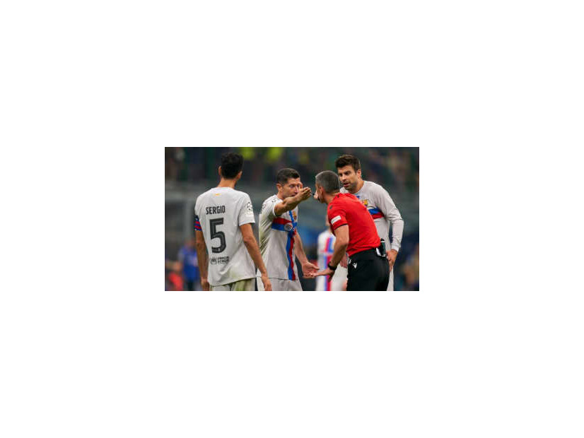 バルセロナ、CLのVAR審判に怒り爆発！UEFAに“排除”申し立てへ