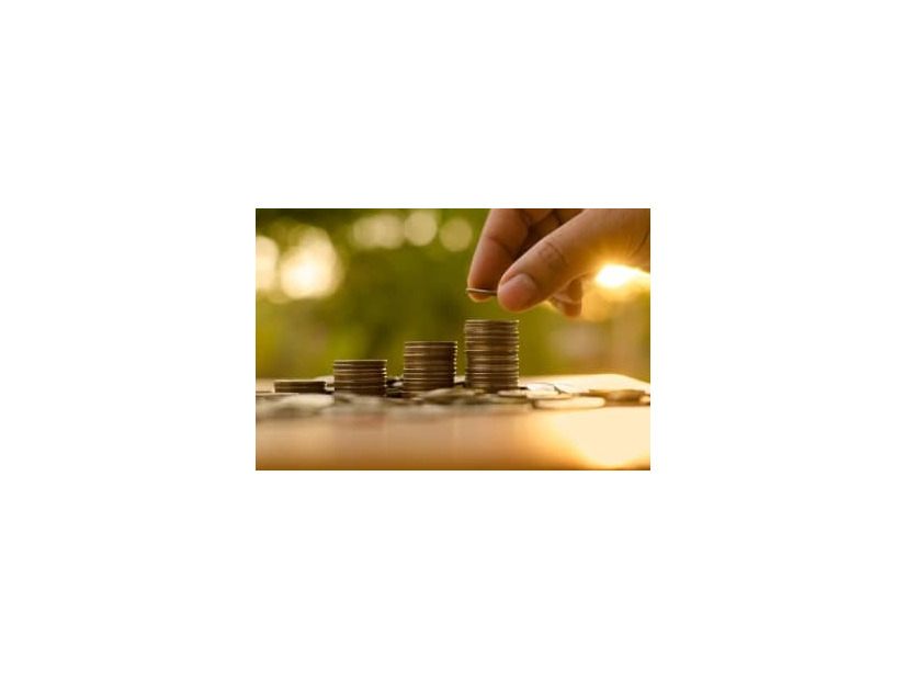 お金持ちの定義はいろいろありますが、不安を解消するためにお金を貯めても、不安がなくなり、幸せを感じられるかどうかはわかりません。今回は、幸せなお金持ちになるコツについて考えてみたいと思います。