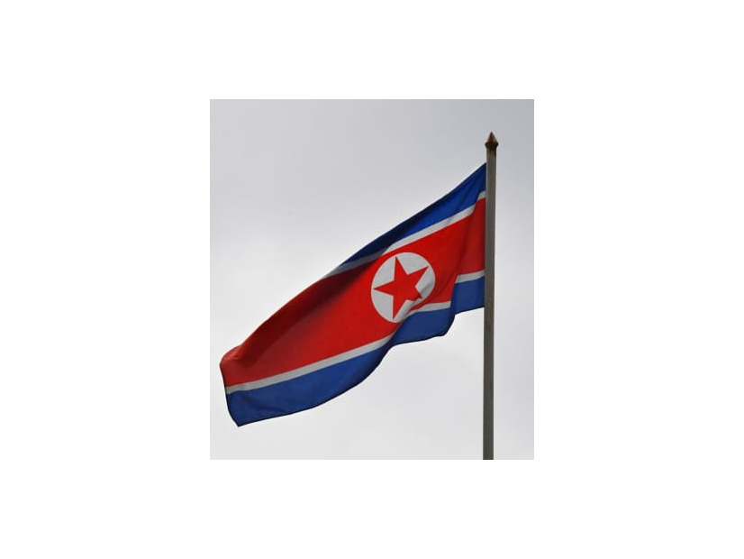 北朝鮮国旗＝2017年2月、クアラルンプールの北朝鮮大使館（共同）