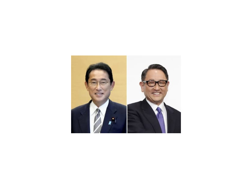 岸田文雄首相（左）、トヨタ自動車の豊田章男社長
