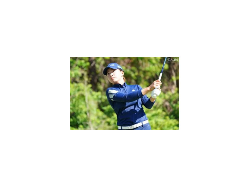 渋野日向子は1オーバーで先ほど前半を終えた（撮影：ALBA)