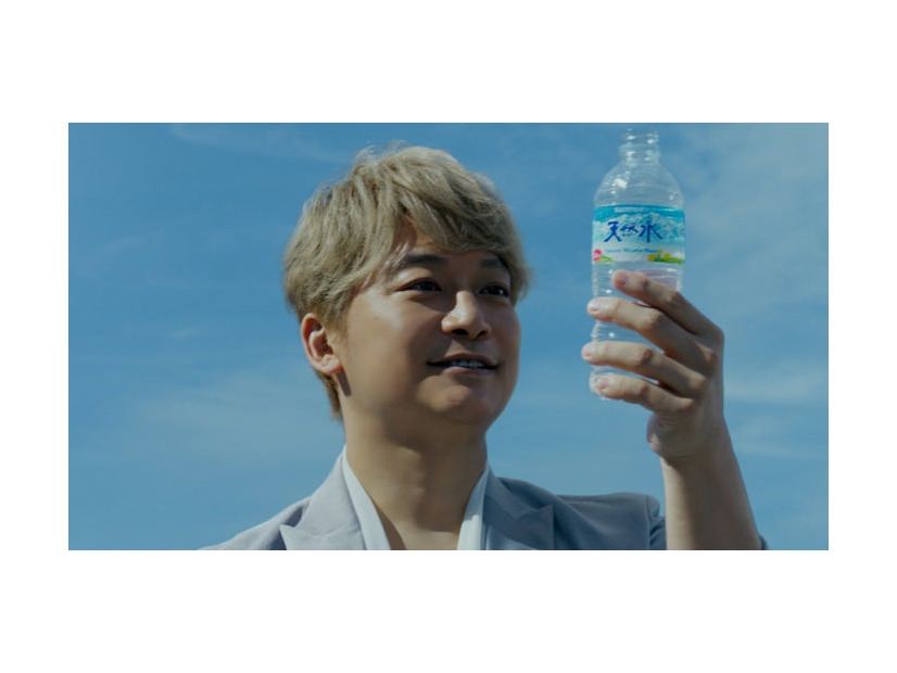香取慎吾／新TV－CM「2023 Water Positiveの約束」篇より（提供写真）