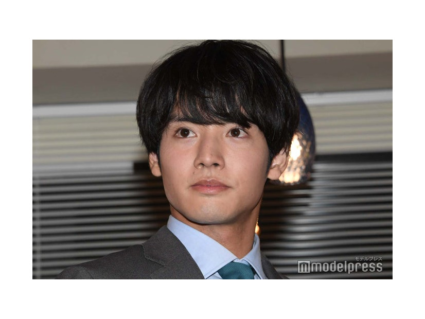 「こっち向いてよ向井くん」制作発表会見に出席した赤楚衛二（C）モデルプレス