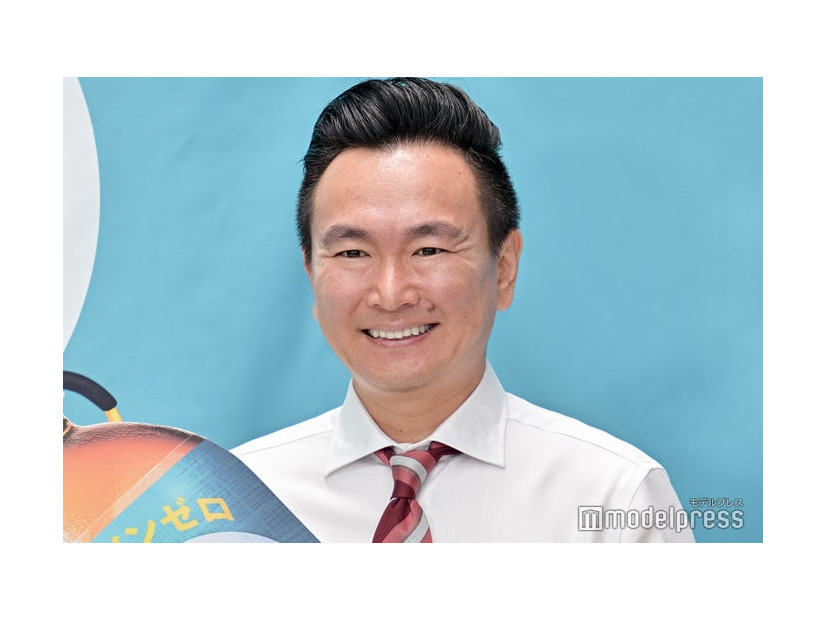 発表会に出席した山内健司（C）モデルプレス