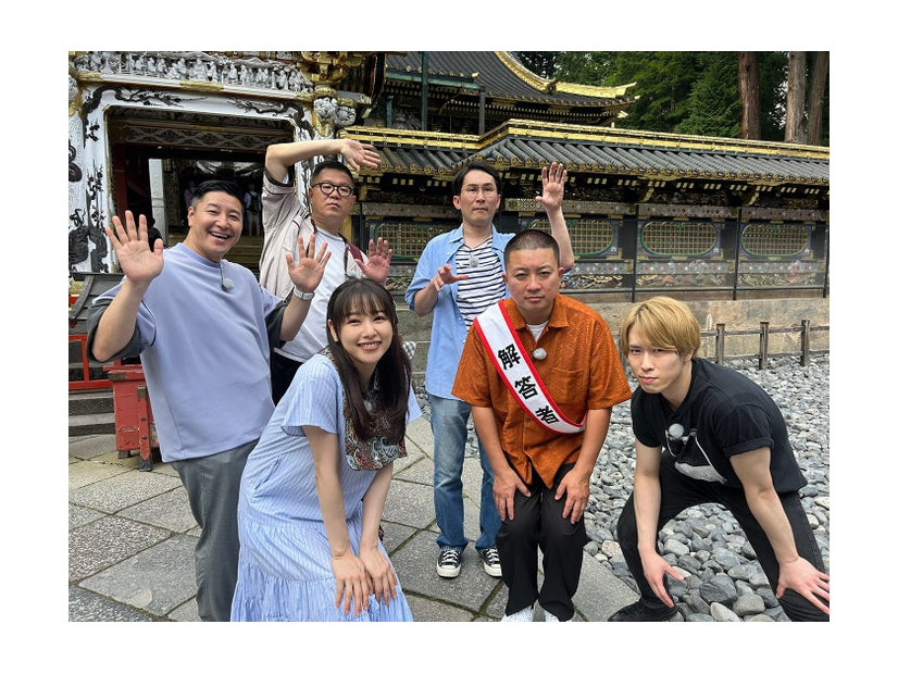 （後列左から）長田庄平、長谷川忍、じろう（前列左から）桜井日奈子、松尾駿、宮舘涼太（C）テレビ東京