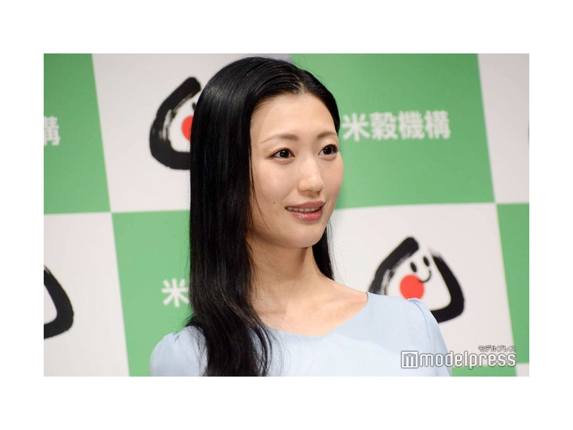 ロングヘアの壇蜜（C）モデルプレス