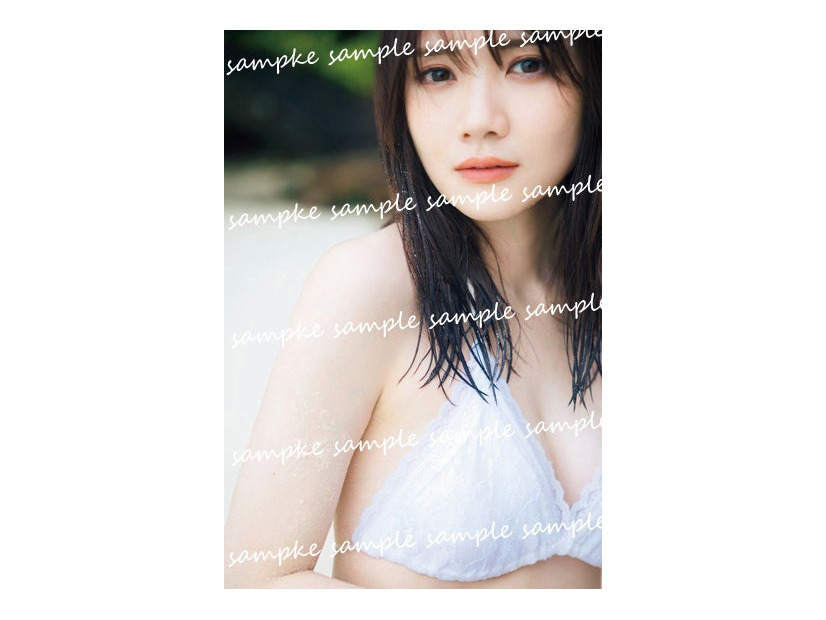 田村真佑1st写真集「恋に落ちた瞬間」新たに公開されたカット（撮影：藤原宏）