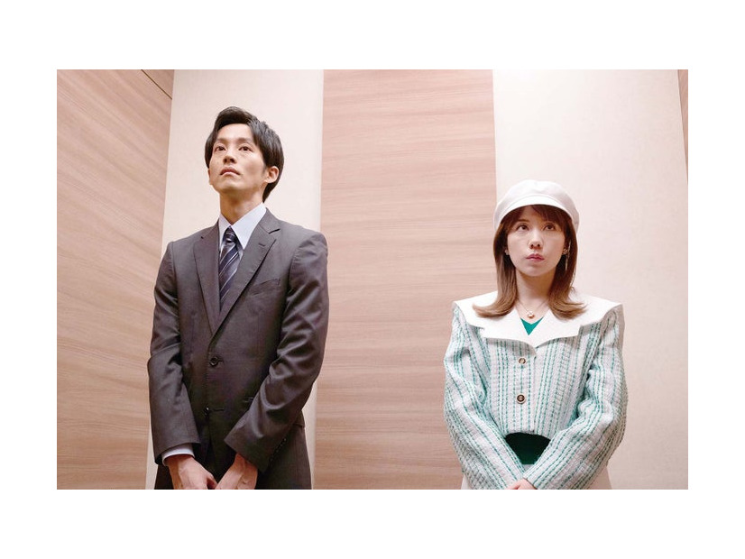 （左から）松坂桃李、仲里依紗／Netflix シリーズ「離婚しようよ」（Netflixにて独占配信中）