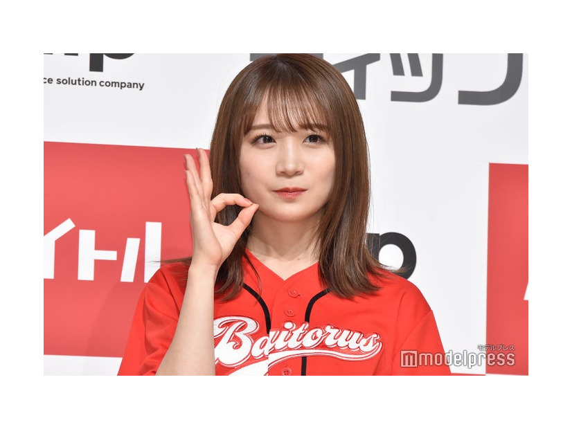 秋元真夏（C）モデルプレス