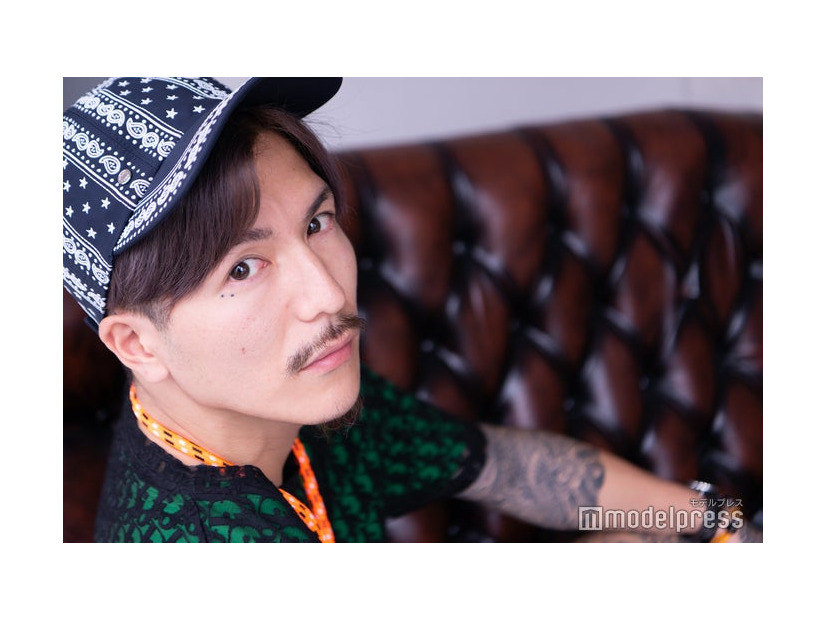 DJふぉい （C）モデルプレス