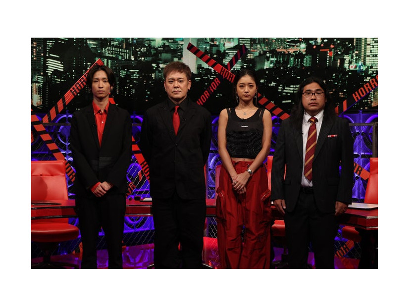 （左から）田中樹、有田哲平、池田美優、中岡創一（C）フジテレビ