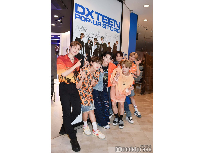 SHIBUYA109に来店した（左から）福田歩汰、平本健、谷口太一、大久保波留、寺尾香信、田中笑太郎／DXTEEN（C）モデルプレス