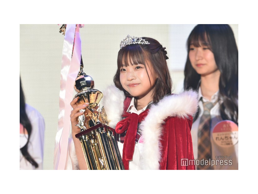「女子高生ミスコン2023」グランプリを受賞したおとはさん（C）モデルプレス