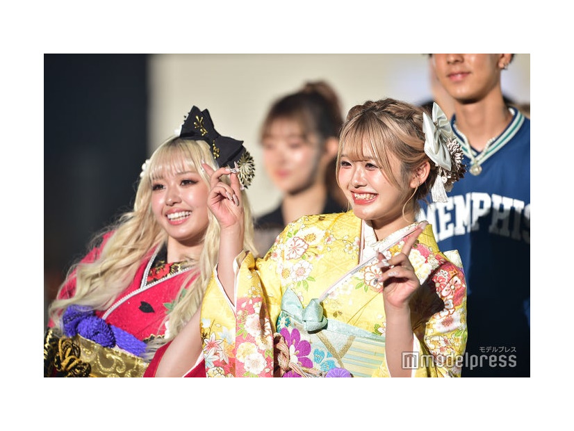 雨宮由乙花、雨宮未苺（C）モデルプレス