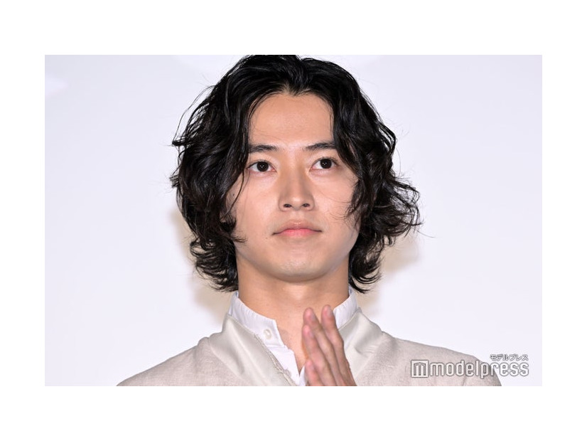 映画『キングダム 運命の炎』天下の大ヒット御礼舞台挨拶に出席した山崎賢人（C）モデルプレス