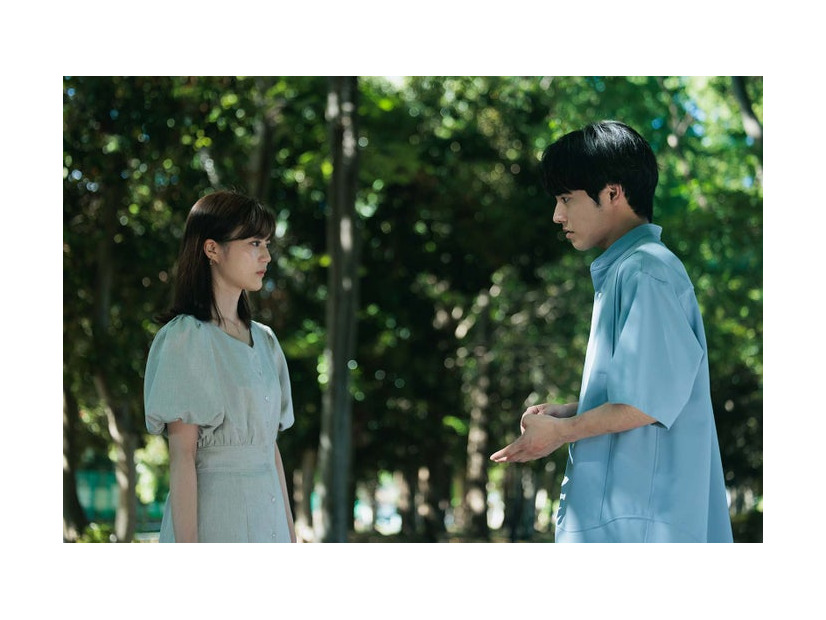 生田絵梨花、赤楚衛二「こっち向いてよ向井くん」第6話より（C）日本テレビ