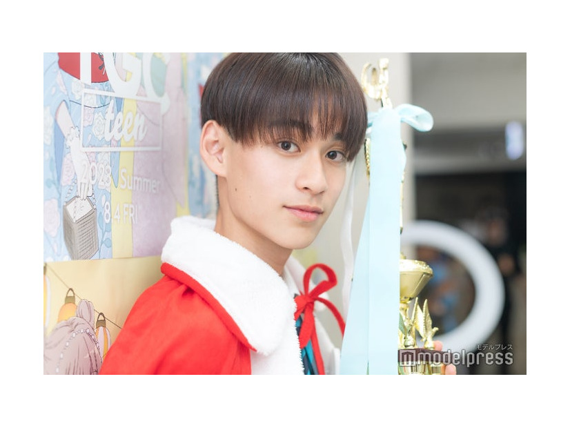 モデルプレスのインタビューに応じた大鶴悠也くん（C）モデルプレス