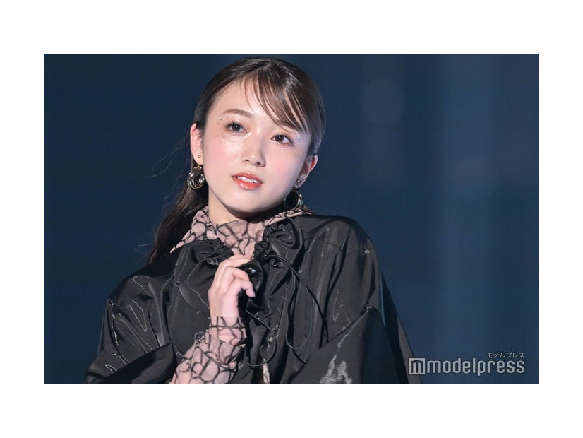 矢吹奈子（C）モデルプレス