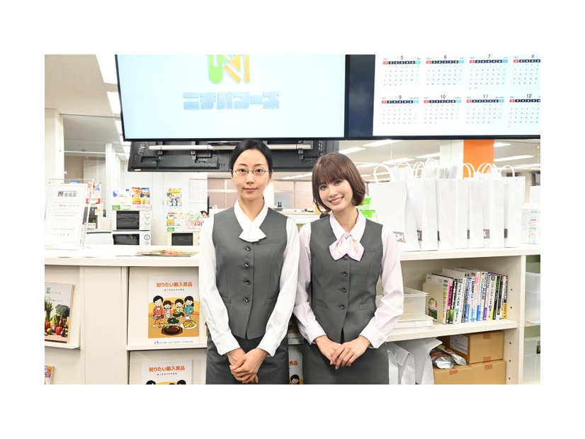 木南晴夏、生見愛瑠（C）日本テレビ