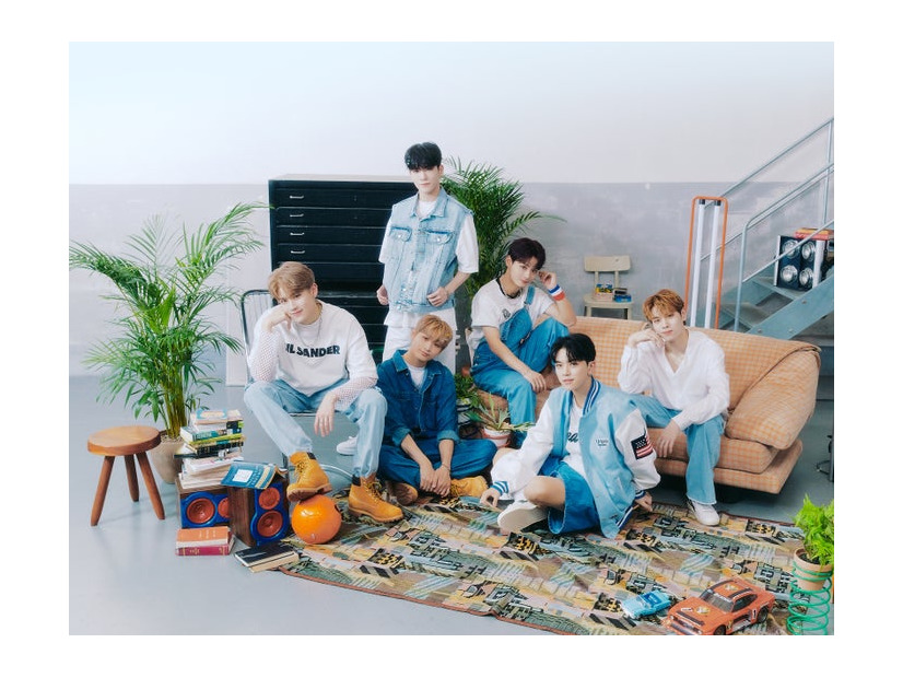 DXTEEN（C）LAPONE Entertainment