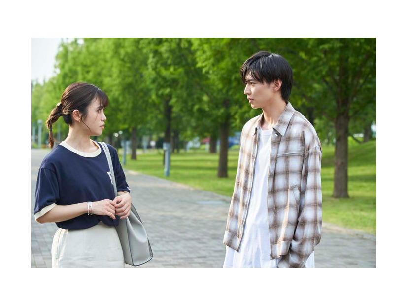 美山加恋、佐藤大樹「around1／4（アラウンドクォーター）」第9話より（C）ABCテレビ・テレビ朝日