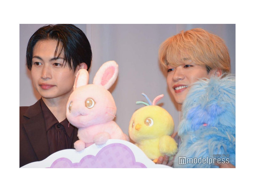 「ぼさにまる」制作発表に出席した綱啓永、森愁斗（C）モデルプレス