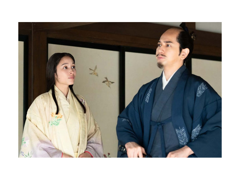 広瀬アリス、松本潤「どうする家康」第36話より（C）NHK