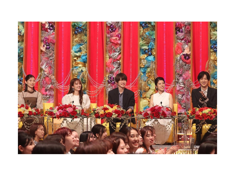 朝日奈央、谷まりあ、深澤辰哉、神田愛花、DAIGO（C）フジテレビ