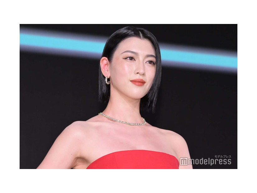 「Harper's BAZAAR 10th Anniversary Event」に登場した三吉彩花（C）モデルプレス