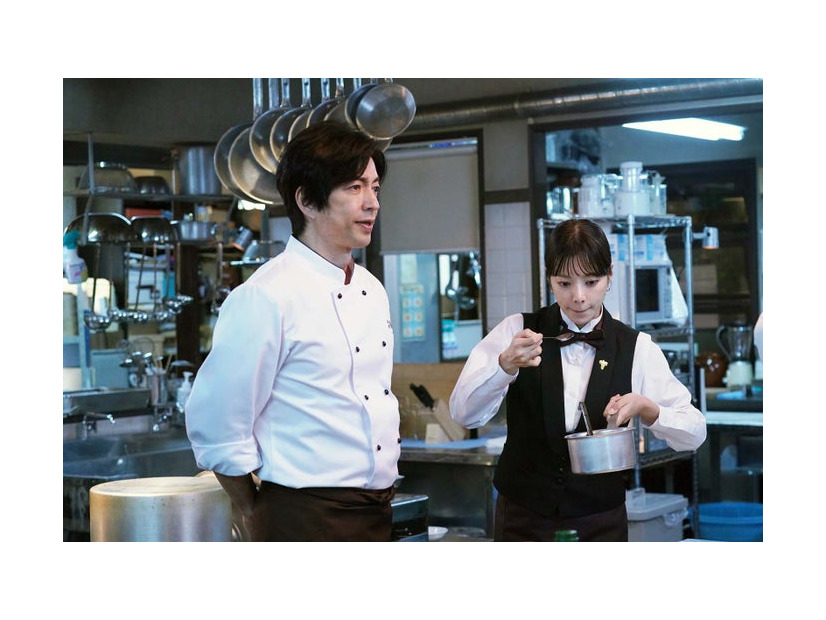 大沢たかお、桜井ユキ「ONE DAY～聖夜のから騒ぎ～」第3話より（C）フジテレビ