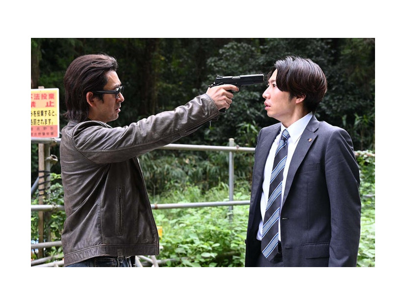 滝藤賢一、相葉雅紀（C）テレビ朝日