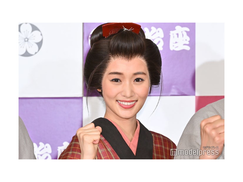 菅井友香（C）モデルプレス