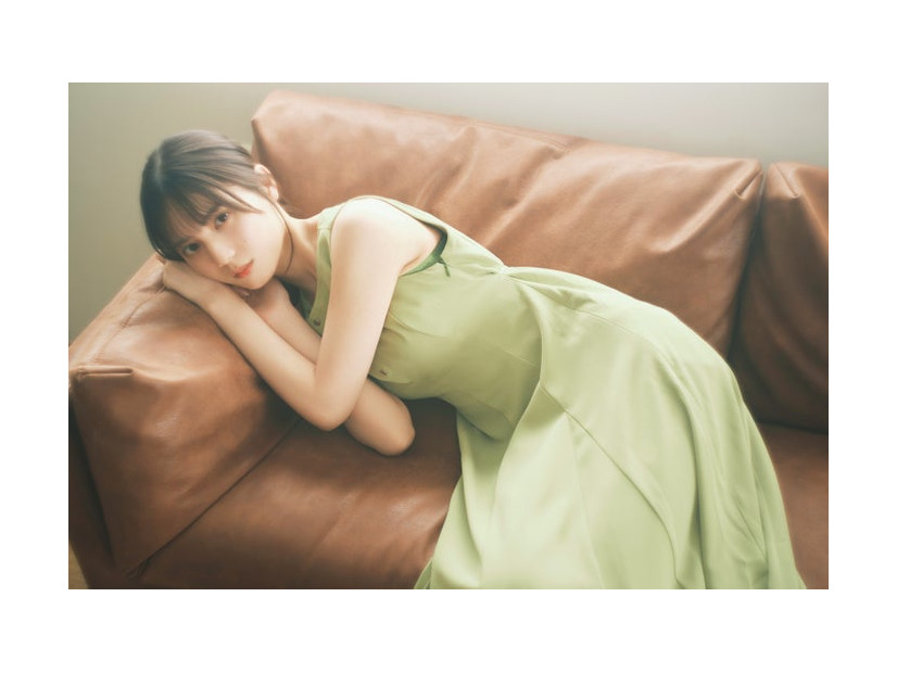 小坂菜緒（C）藤城貴則、光文社