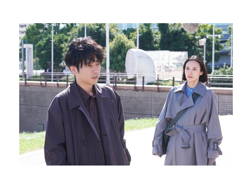 二宮和也、中谷美紀「ONE DAY～聖夜のから騒ぎ～」第4話より（C）フジテレビ