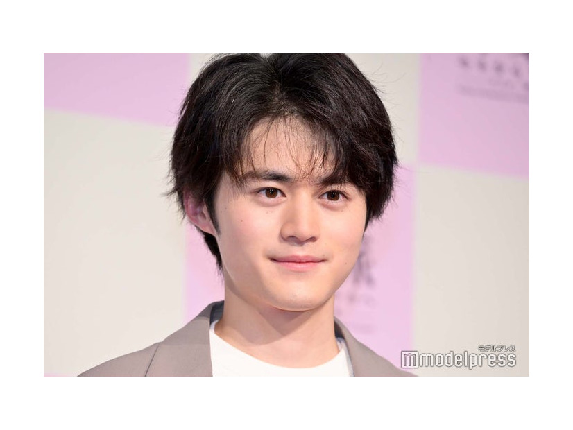 「印象派 モネからアメリカへ ウスター美術館所蔵」記者発表会に出席した鈴鹿央士（C）モデルプレス