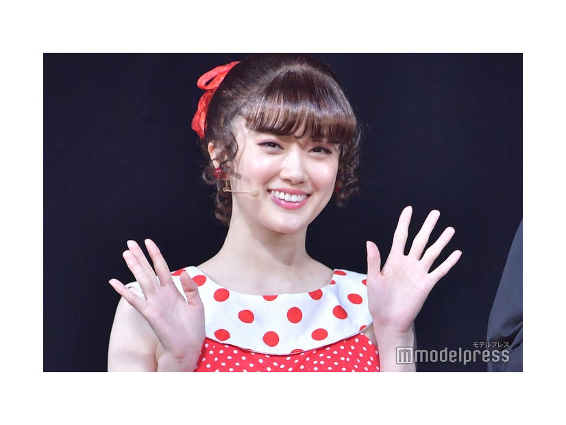 『日劇前で逢いましょう』～昭和みたいな恋をしよう～」の取材会・ゲネプロに登場した樋口日奈／取材会より（C）モデルプレス
