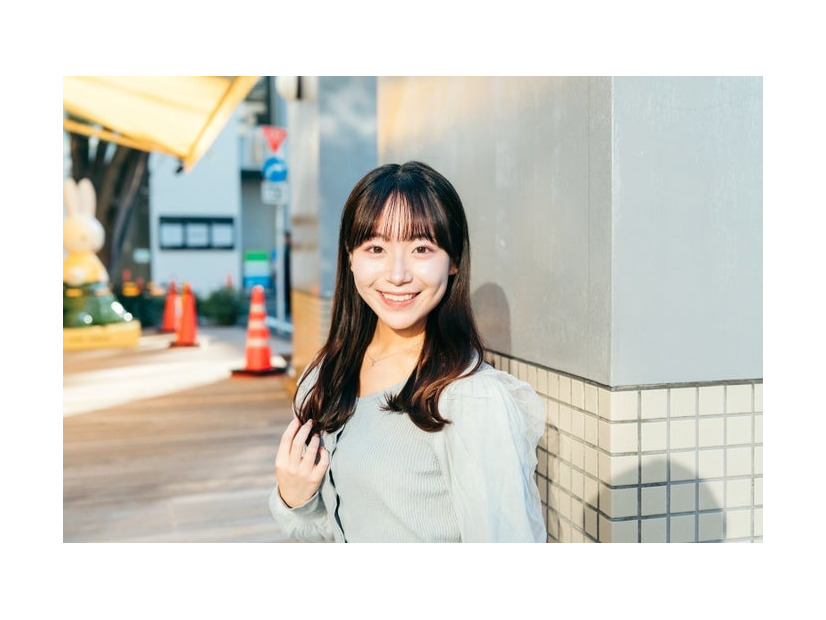 モデルプレスのインタビューに応じた柳田美侑さん（提供写真）