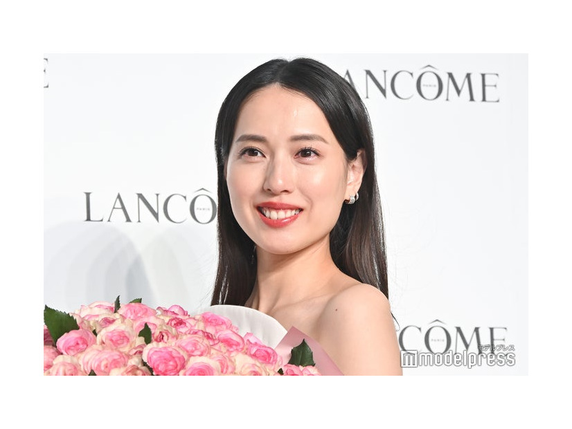 新製品発表会に出席した戸田恵梨香（C）モデルプレス