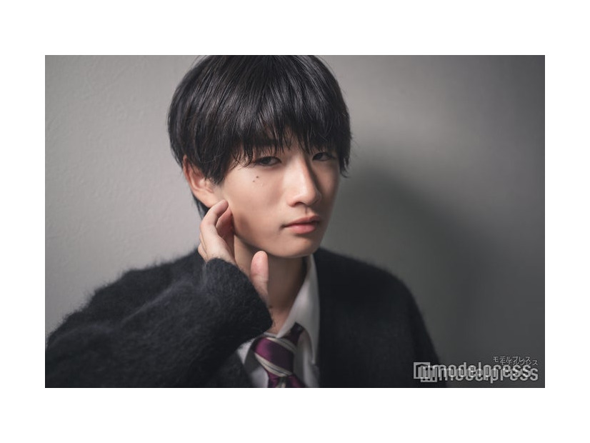 モデルプレスのインタビューに応じた岩瀬琥蒼さん（C）モデルプレス