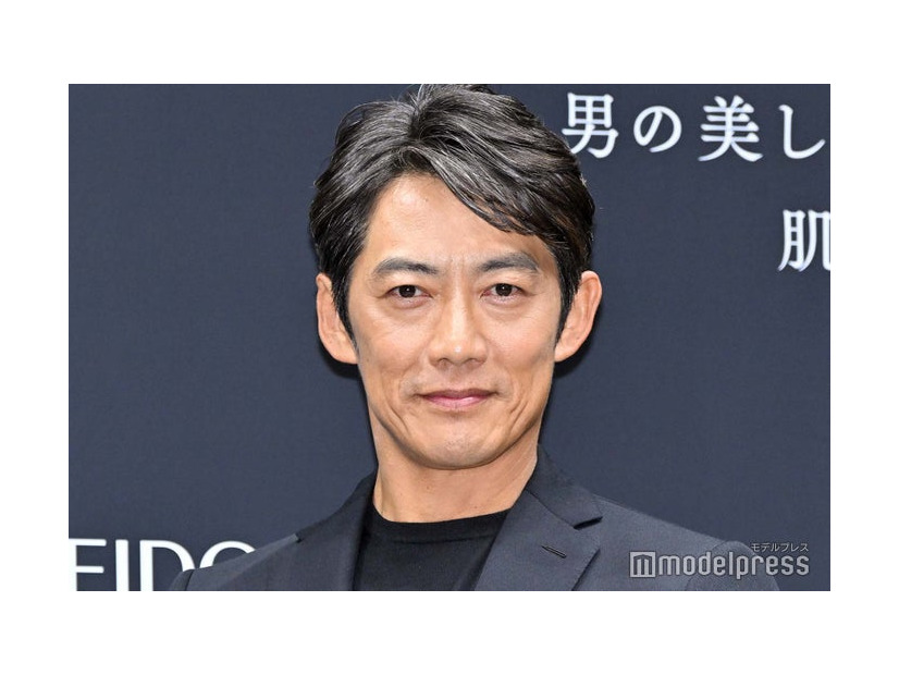 発表会に出席した反町隆史（C）モデルプレス