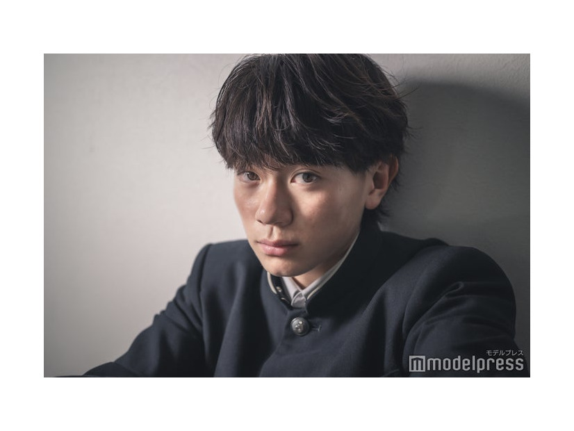 モデルプレスのインタビューに応じた内田金吾さん（C）モデルプレス
