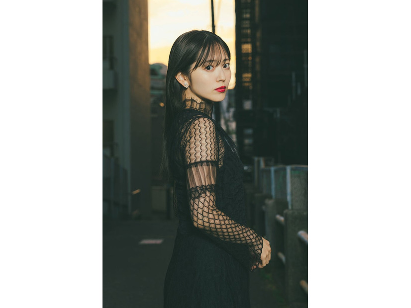 鈴木愛理（C）光文社／週刊FLASH 写真：東京祐