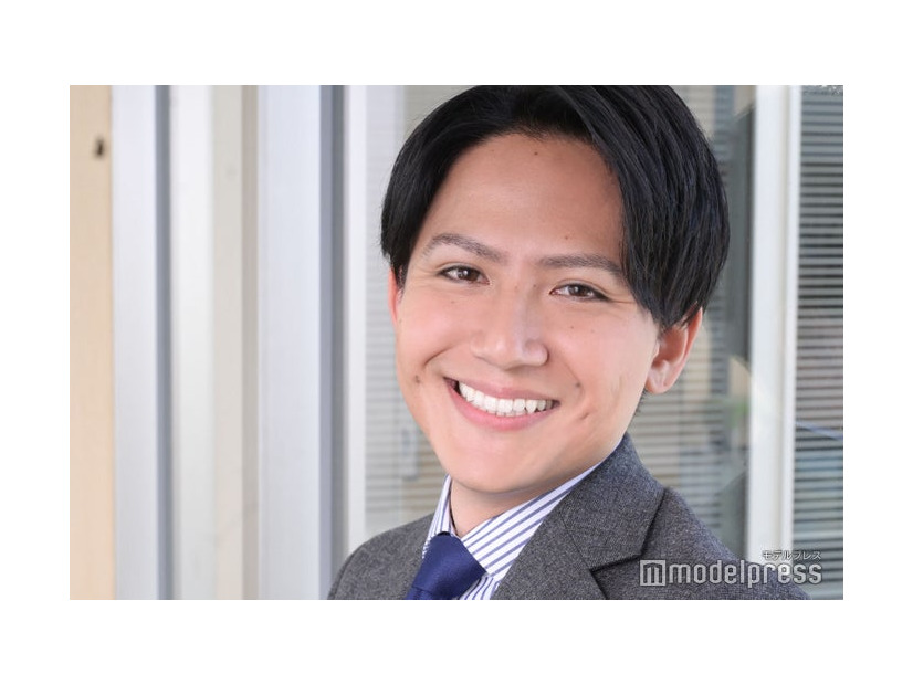 安宅晃樹アナ（C）モデルプレス
