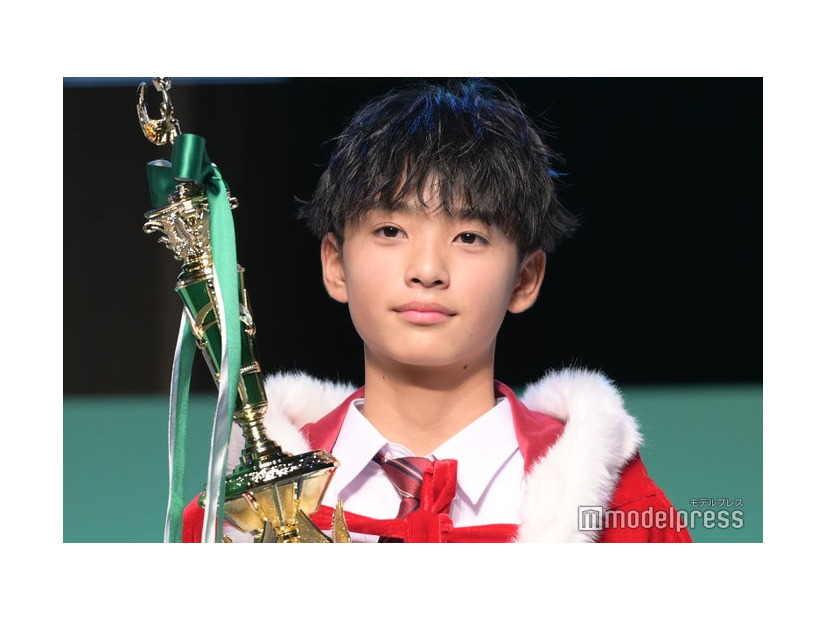 「男子中学生ミスターコン2023」初代グランプリに輝いた「竹内琉斗」くん（C）モデルプレス