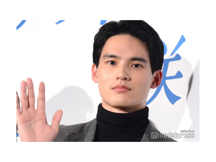 映画『あの花が咲く丘で、君とまた出会えたら。』の初日舞台挨拶に登壇した水上恒司（C）モデルプレス