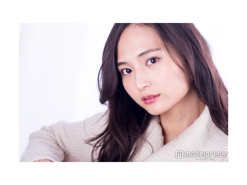 山賀琴子（C）モデルプレス