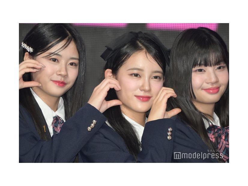 佐々木心菜、櫻井美羽、村上璃杏（C）モデルプレス
